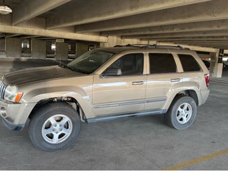 2005 4x4 Jeep Grand Cherokee