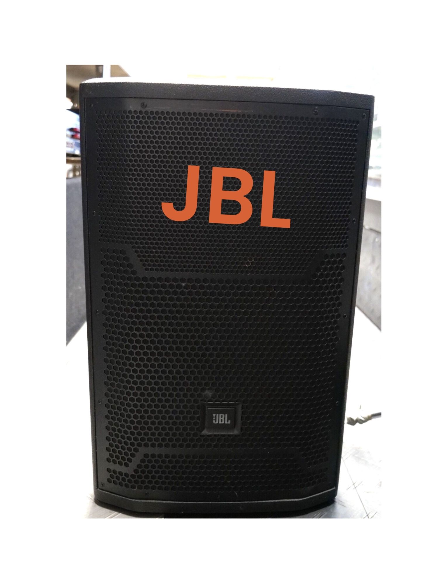 JBL PRX712 1500 Watt Powered 2-Way Full-Range Main System/Floor One Speaker