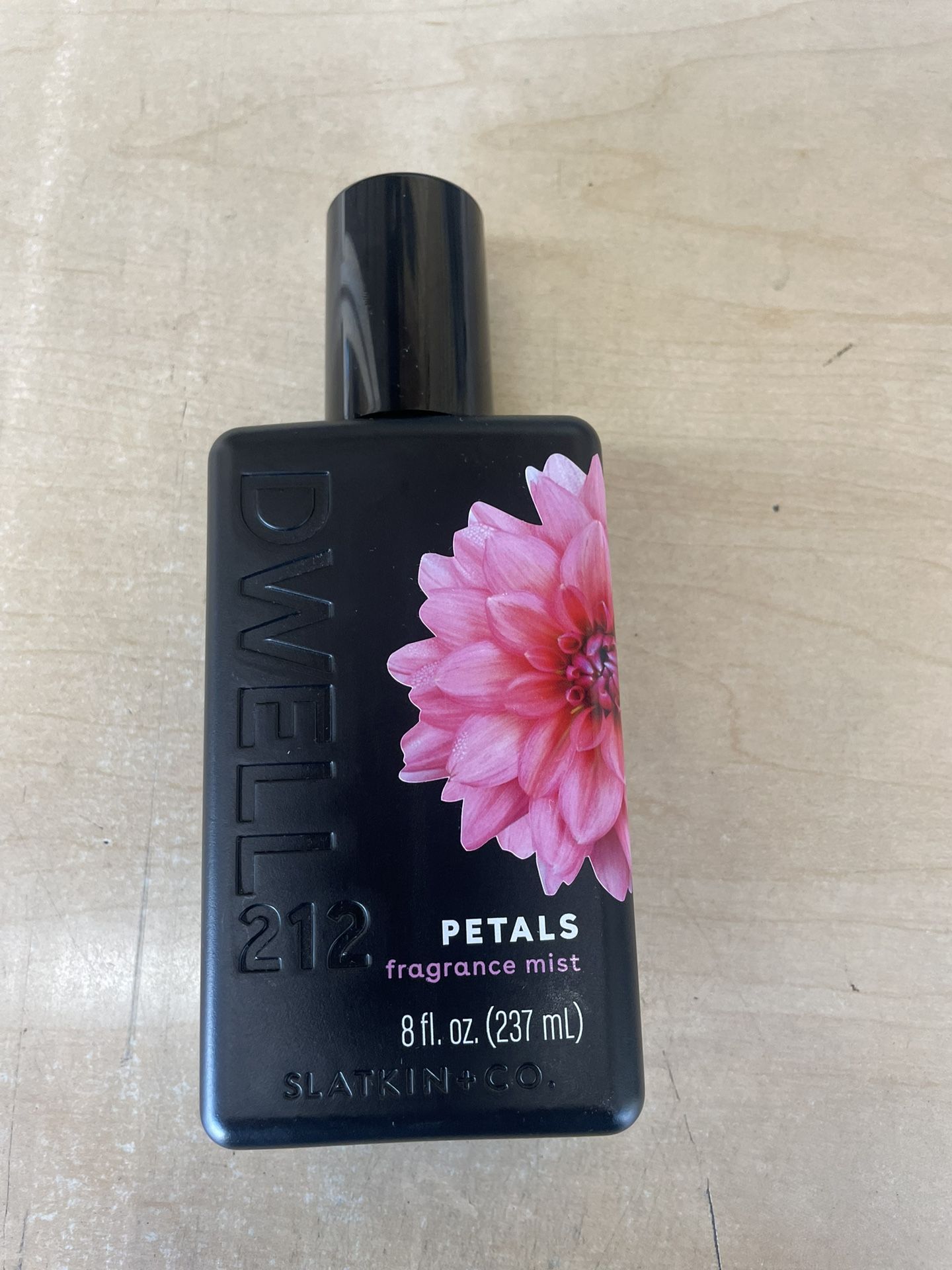 Dwell 212 Fragrance