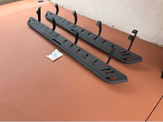 Estribos Steps  for Toyota Tundra to 2022 a 2026 Includes screws