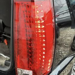 LEFT AND RIGHT BACK LIGHTS 