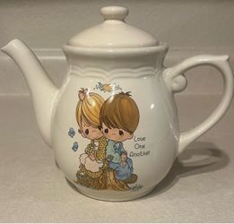 Precious Moments 1994 'Love One Another' Ceramic Teapot