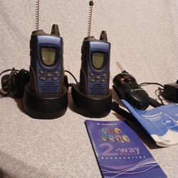 Vintage Cobra/Radio Shack Walkie-talkie Radios (5)