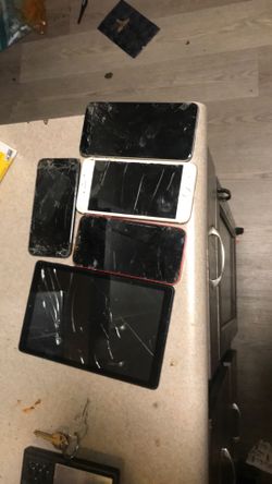 Iphones & a tablet