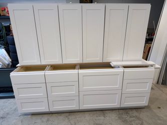 White Shaker Kitchen Cabinets