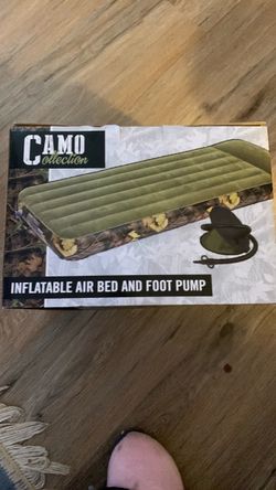 Camo Inflatable Air Bed & Foot Pump