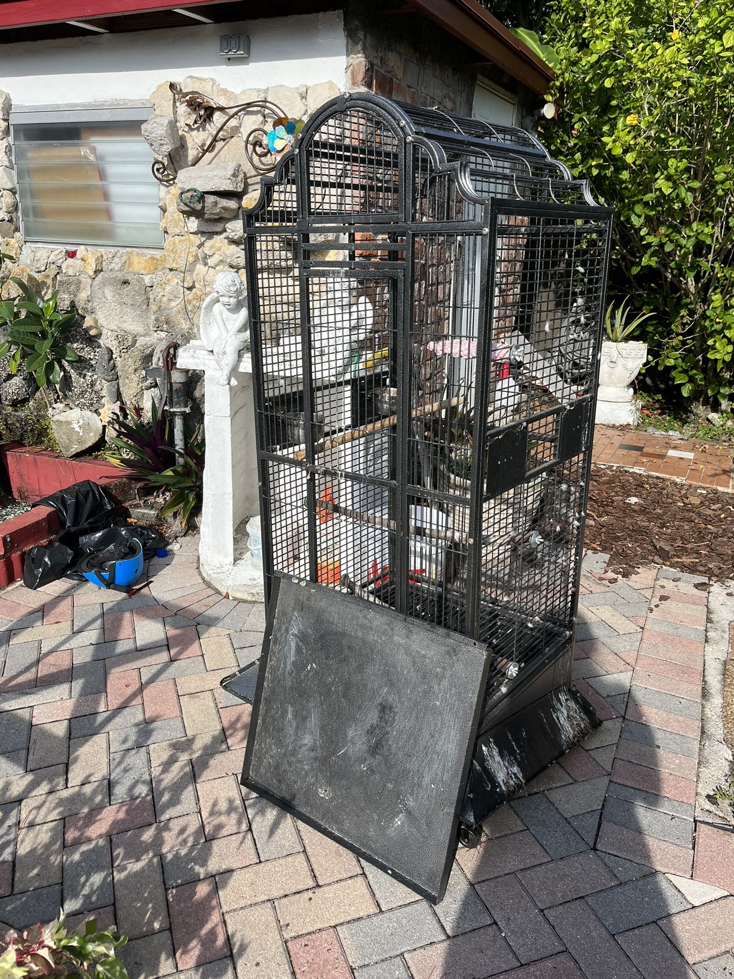 Large Bird Cage