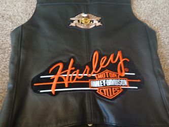 Harley Davidson womens vest or wear alone