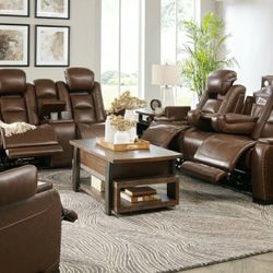 The Man-Den Power Reclining Set

