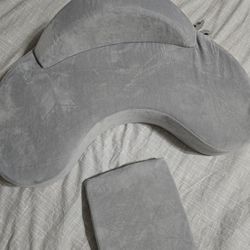 Breastfeeding pillow
