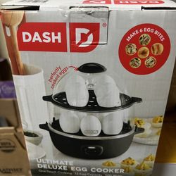 Dash 17-piece All-in-One Egg Cooker
