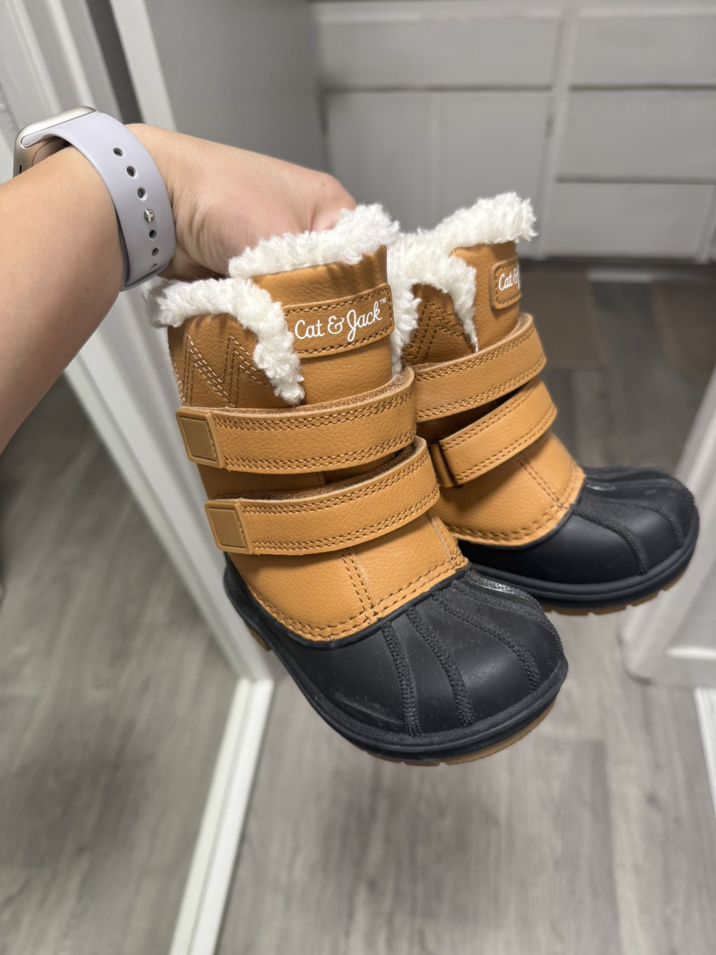 Cat & Jack Snow Boots