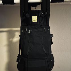 LILLE Baby Carrier