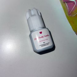 lash glue