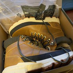 Timberland Boots (New) Size 9 Men 