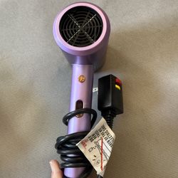 HAIR DRYER 