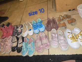 Girl shoes size 10
