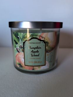 Warm & Woodsy Pumpkin Apple Wood Scented Candle