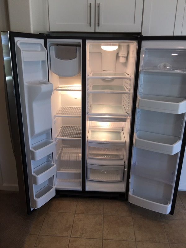 Brand New Never used GE Refrigerator model GSE25GSHECSS for Sale in Gilbert AZ OfferUp