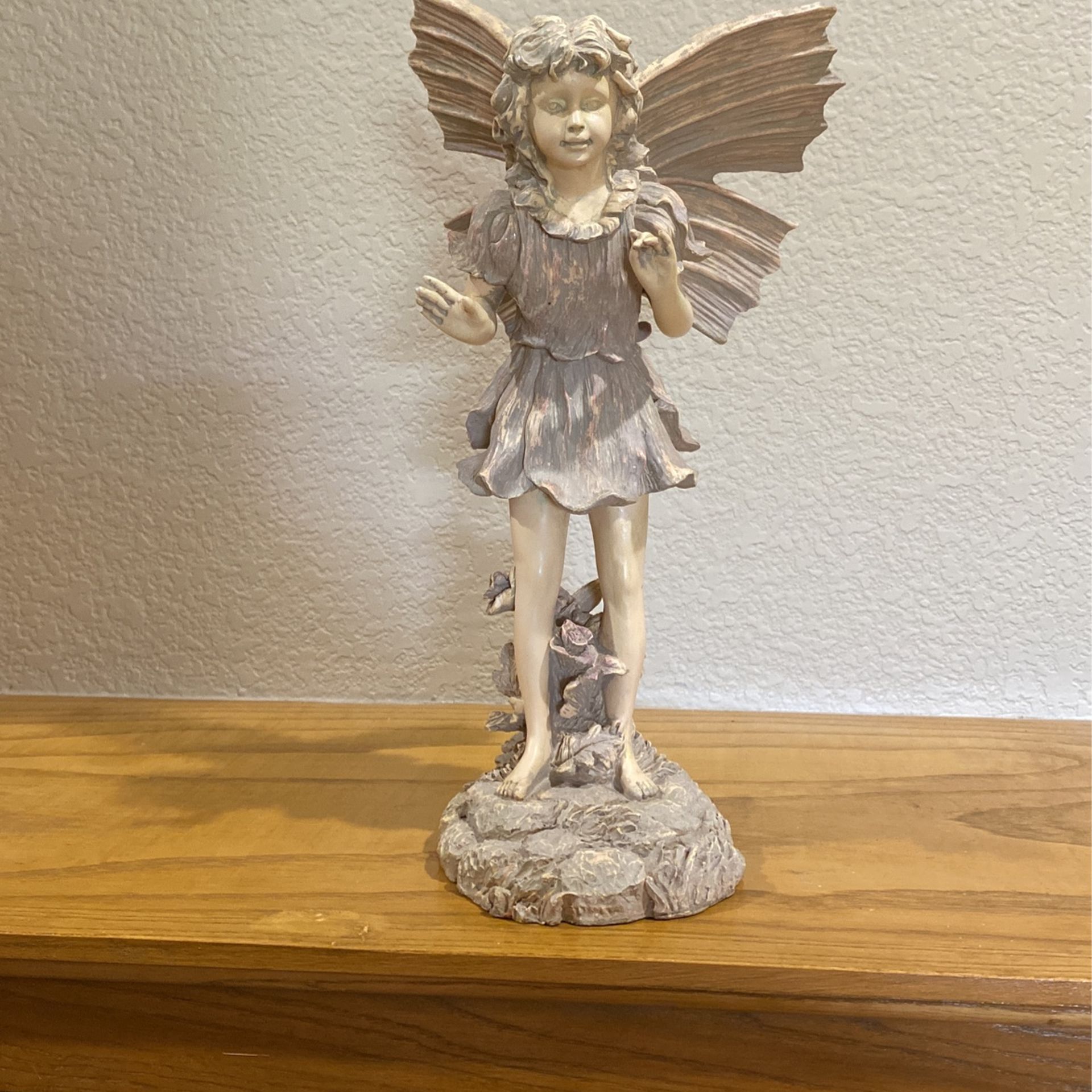 Italian Angel , 12 1/2 inches Tall