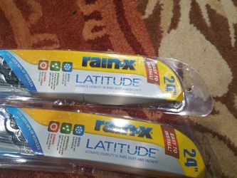 BRAND NEW 24 INCH RAIN X LATITUDE TOP OF LINE WIPER BLADES SET OF 2