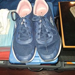 Barely Used Skechers