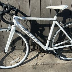 700c Scott Contessa Bike