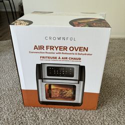 BRAND NEW Crownful Air fryer 10.6qt 