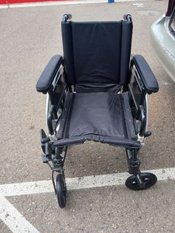 Drive wheelchair