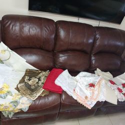 Diferentes Manteles De Tela Y Encajes Para Mesa Rectangular Grande