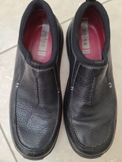 Men's Shoes Size 8