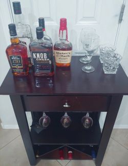 Solid Wood BOMBAY Wine/Liquor Bar