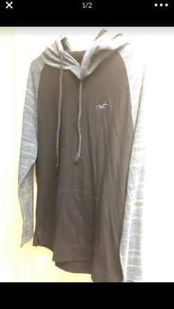 Hollister Hoodie - $5 size small