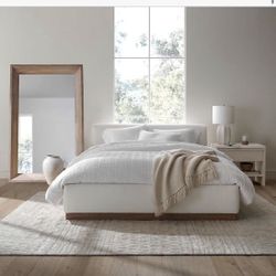 Ivory Upholstered Queen Bed