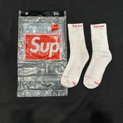$10!     Supreme   X   Hanes White Crew Socks 🧦 1 Pair 
