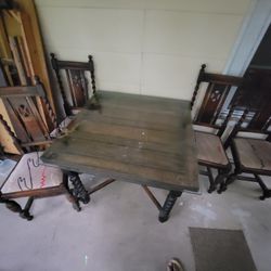 Antique Extendable Barley Twist Oak Table W/ 4 Chairs