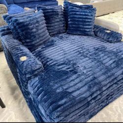 Black Oversized Lounge Chaise. Brand New. 