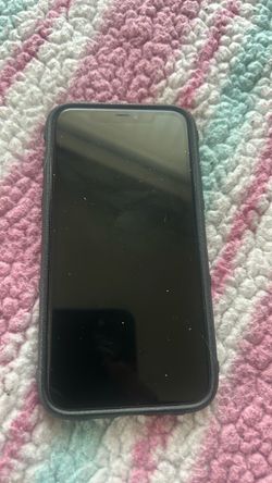 Apple iPhone 11  in Black Case