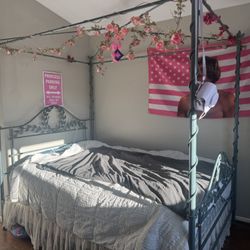 Queen Size Bed Frame For Sale