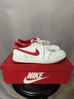Jordan 1 Low OG University Red Size 9.5 w/ Box