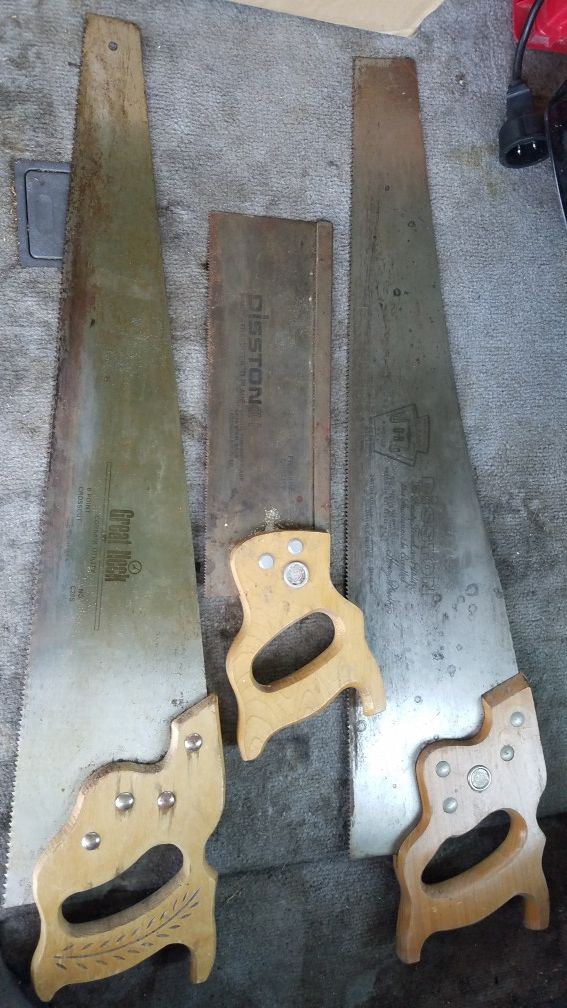 DISSTON HAND SAW