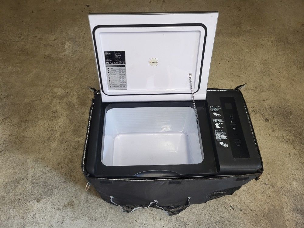 Joytutus Portable Car Refrigerator Freezer w/ Protective Bag - USED