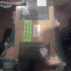 LED Light Bulbs Dimmable 7 w MR16 Bulb