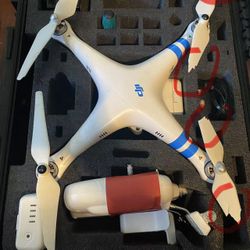 DJI Phantom 2 Vision+ PV330 Drone +GoProfessional Hard Case + Accessories AsIs