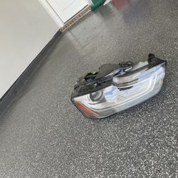 14 Headlight Audi A4