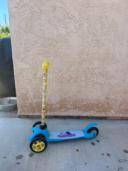 Minions scooter