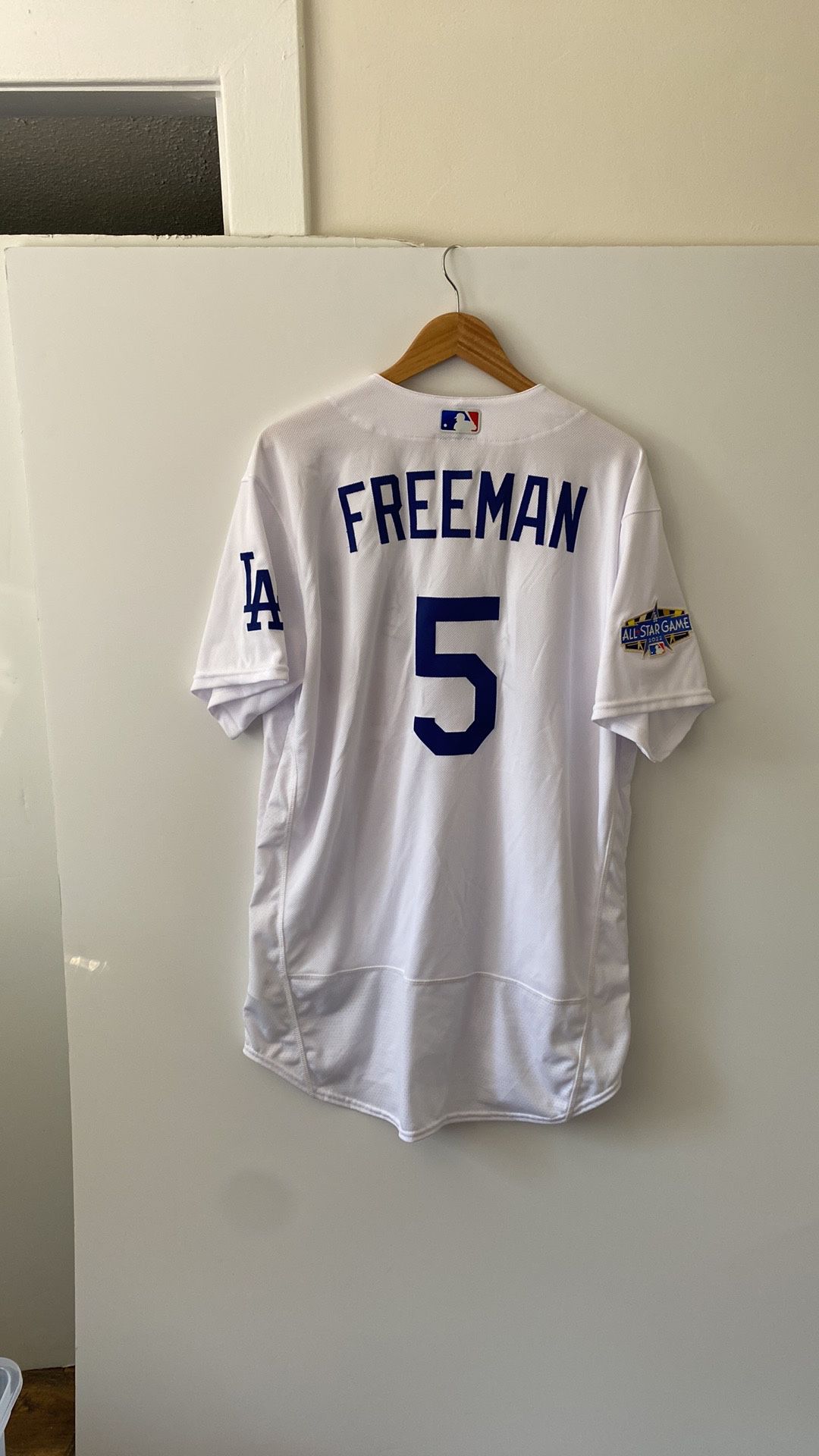 DODGERS Freddie Freeman jersey for Sale in Ontario, CA - OfferUp