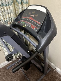 TRIUMPH treadmill