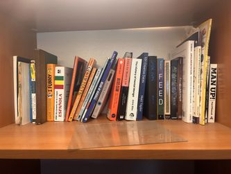[NEEDS TO GO] $5-$10 Assortment of Books