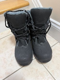 Womens Northface Boots